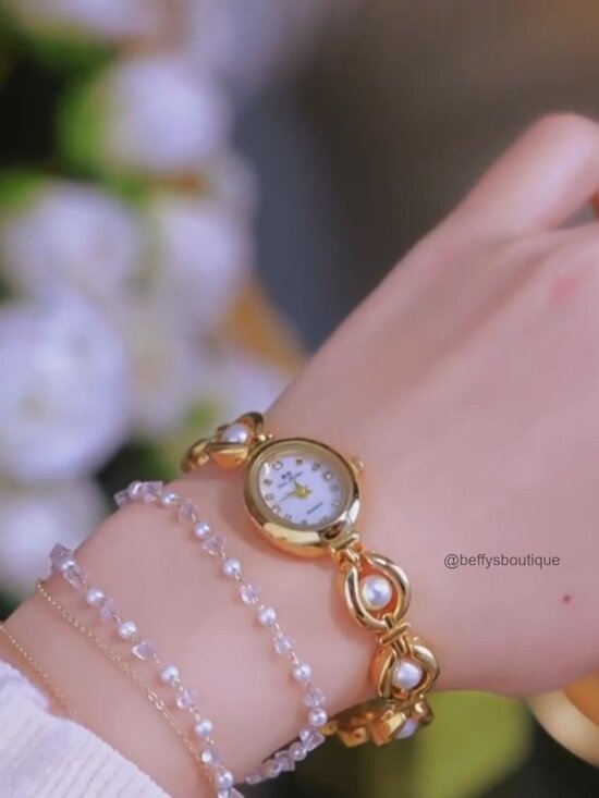 Elegant Pearl Dial Quartz Wrist Watch for Women Oval Crystal Bracelet main image 7